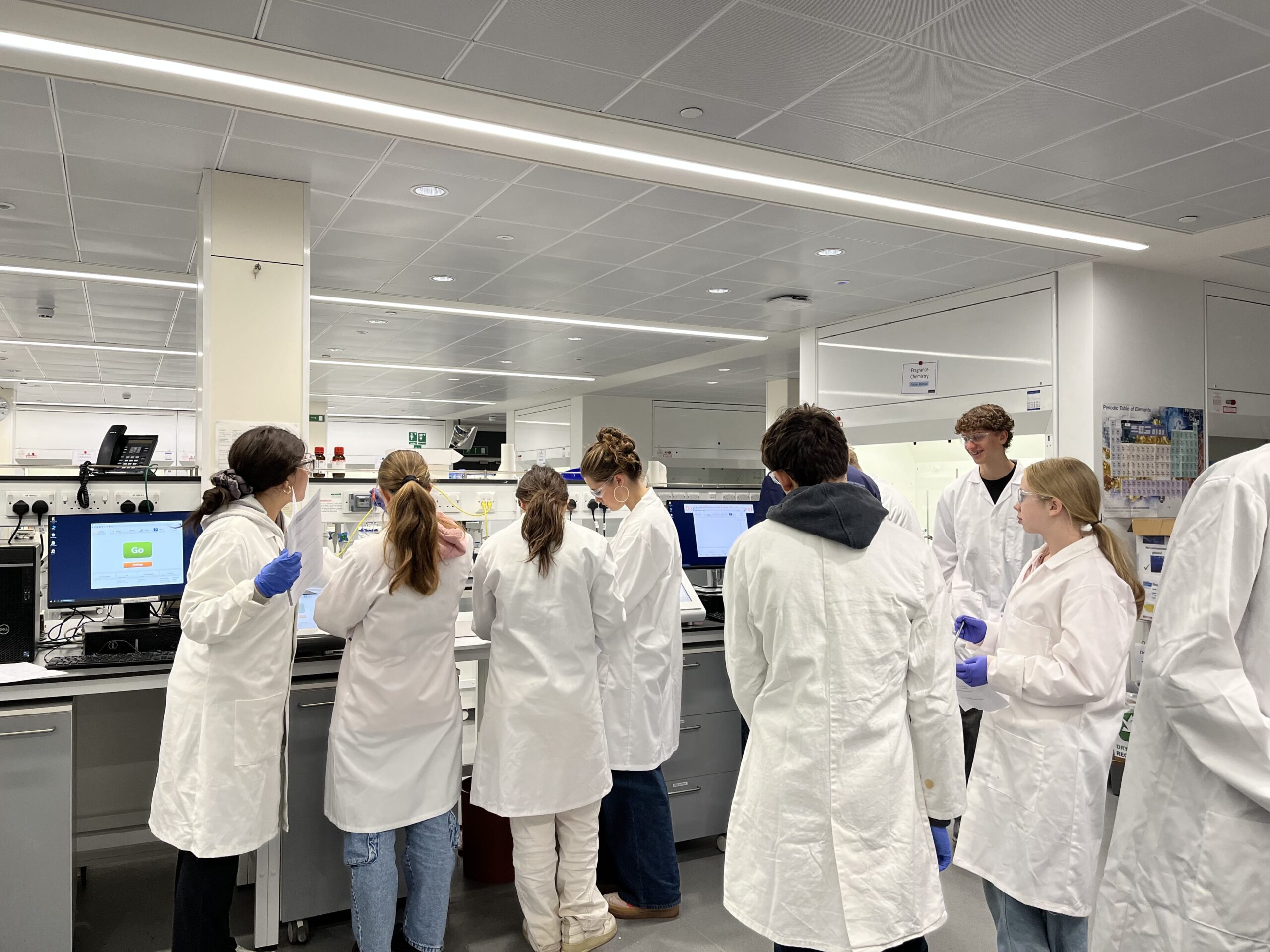 Huish students in an Oxford Uni Chemistry Lab